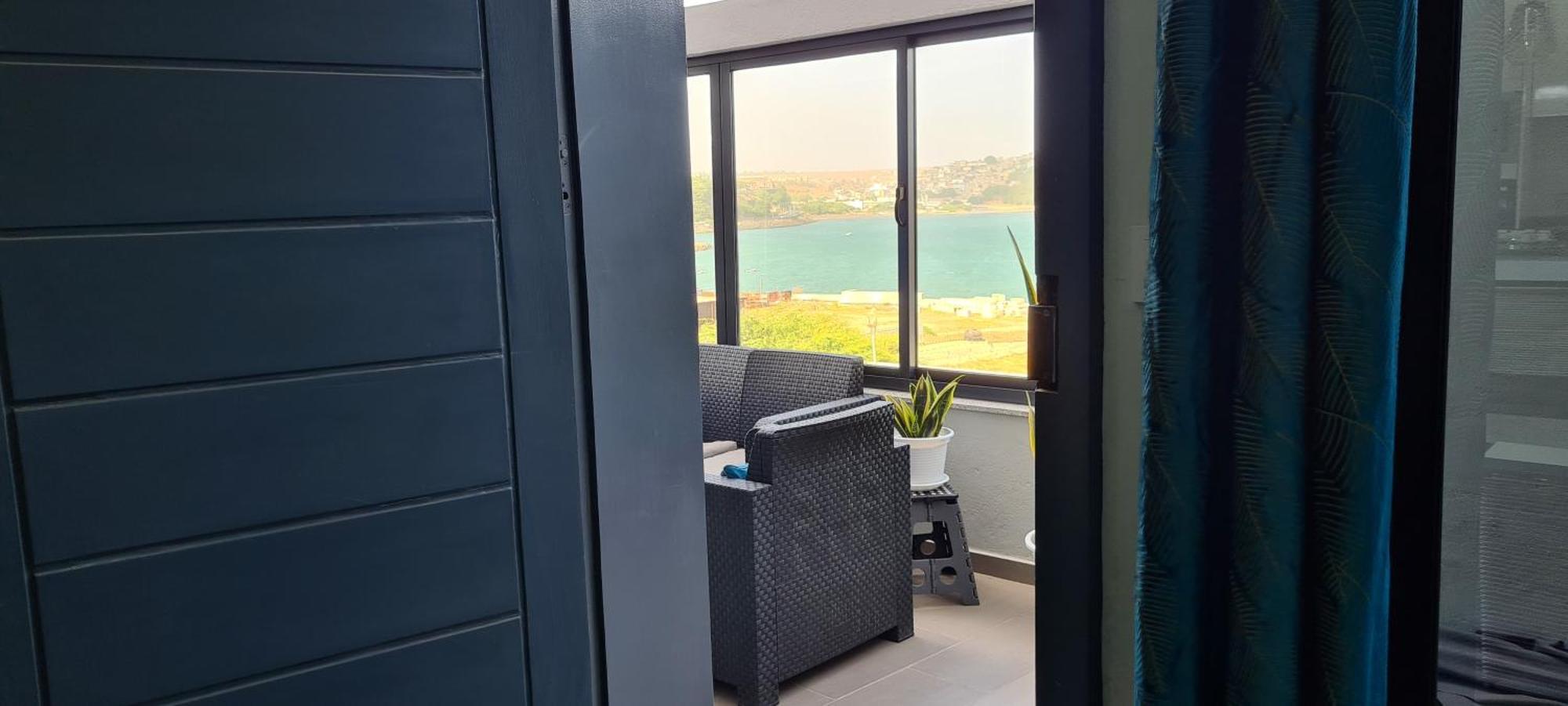 Апартаменти Cazino Apartamento 4 Прая Екстер'єр фото